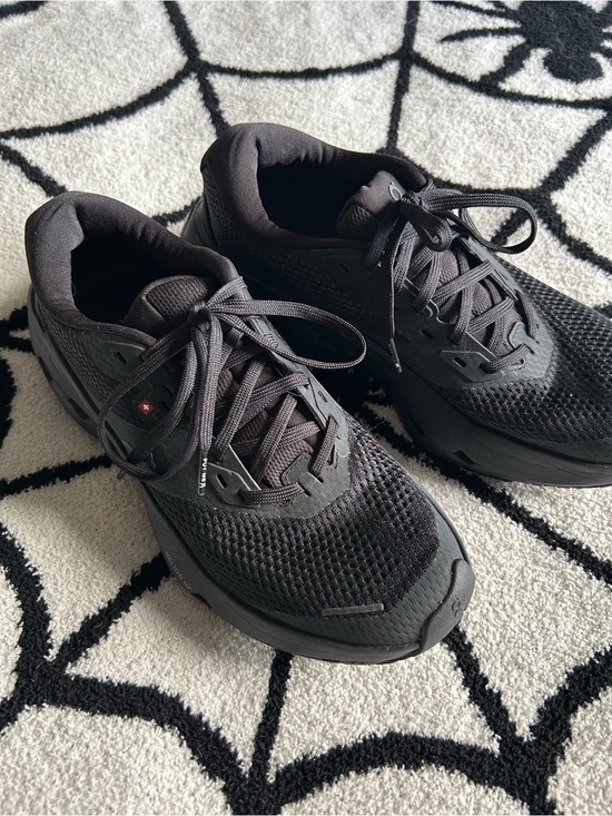 Shoes - On cloud Cloudrunner 3 Max